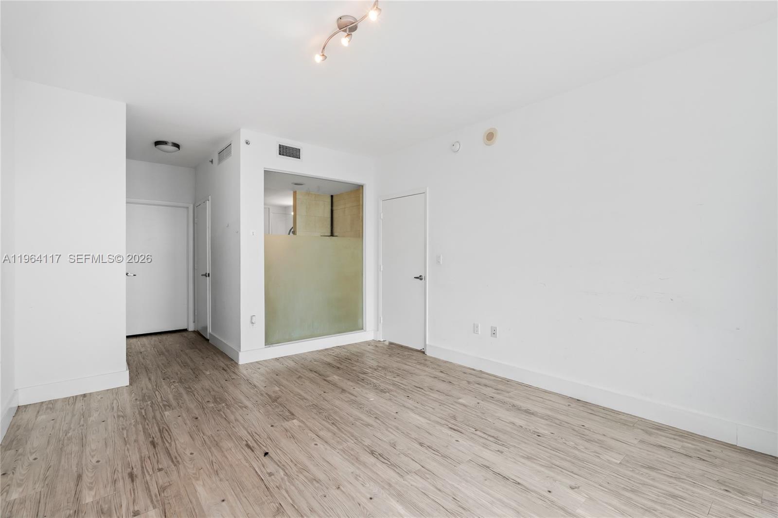 image The Ivy at Riverfront13