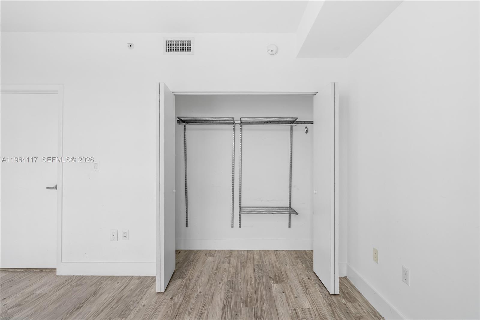 image The Ivy at Riverfront18