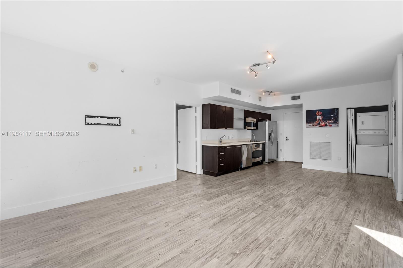 image The Ivy at Riverfront7