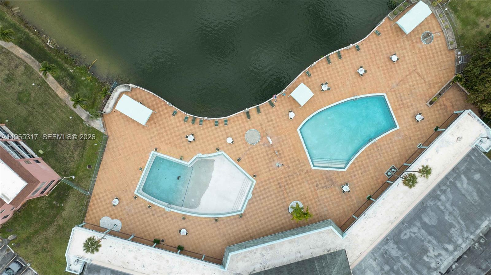 1401 NE Miami Gdns Dr #287