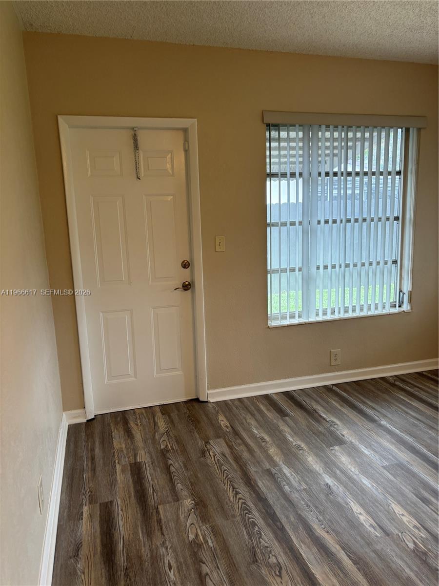 8371 NW 15th Ct Pembroke Pines, FL 33024