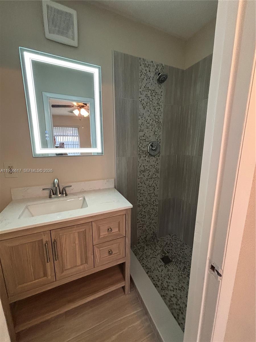 8371 NW 15th Ct Pembroke Pines, FL 33024