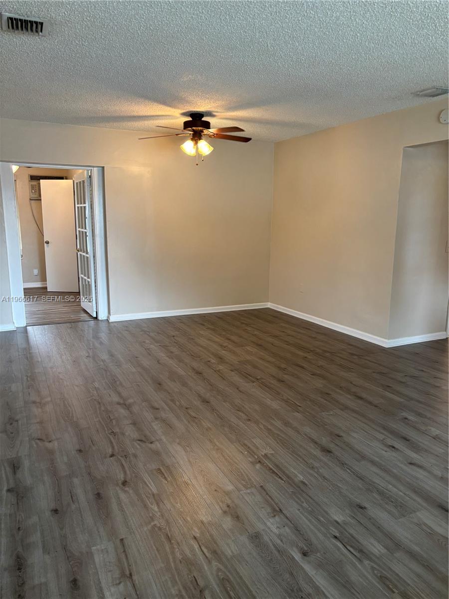 8371 NW 15th Ct Pembroke Pines, FL 33024