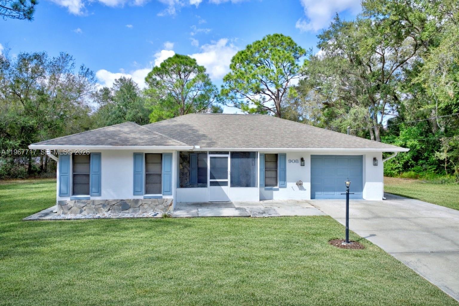 908 Primrose St Lake Placid, FL 33852