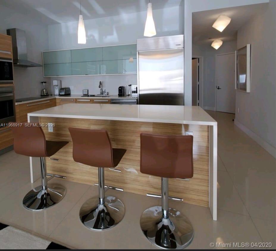 image Paramount Bay14