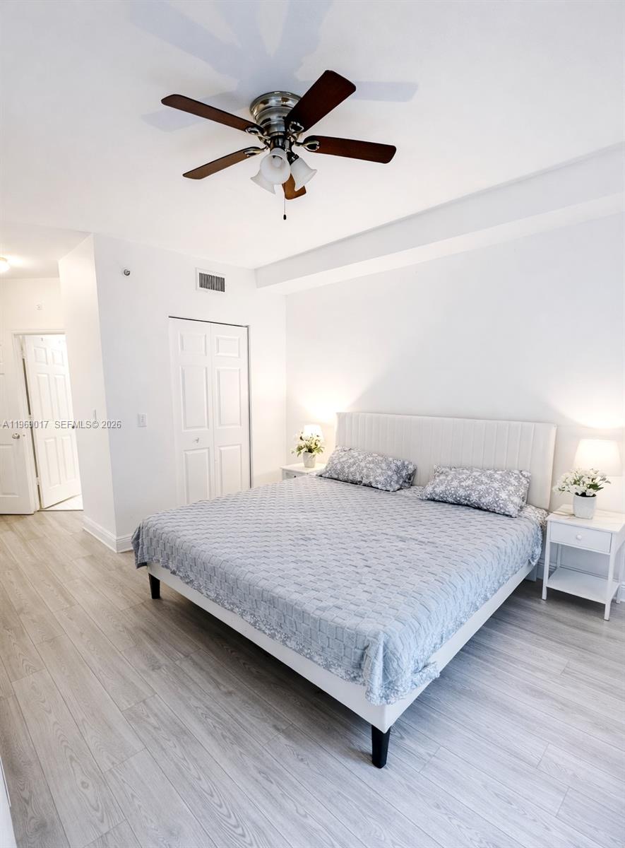 image Porto Bellagio Condo9