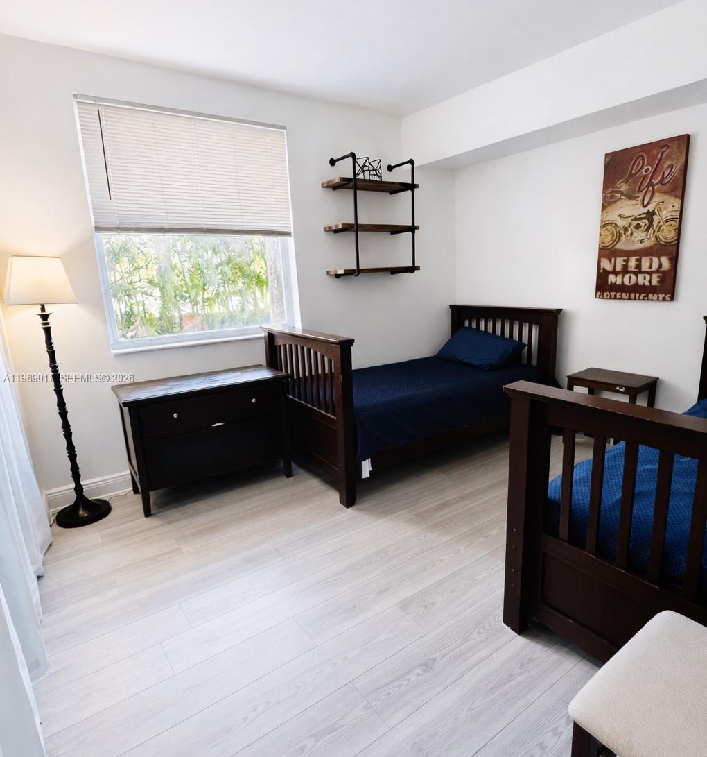 image Porto Bellagio Condo8