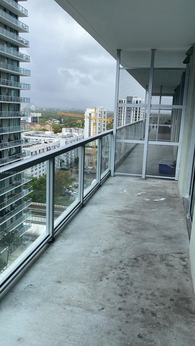 image Axis on Brickell North18