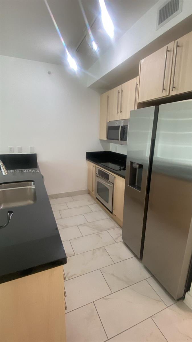 image Axis on Brickell North5