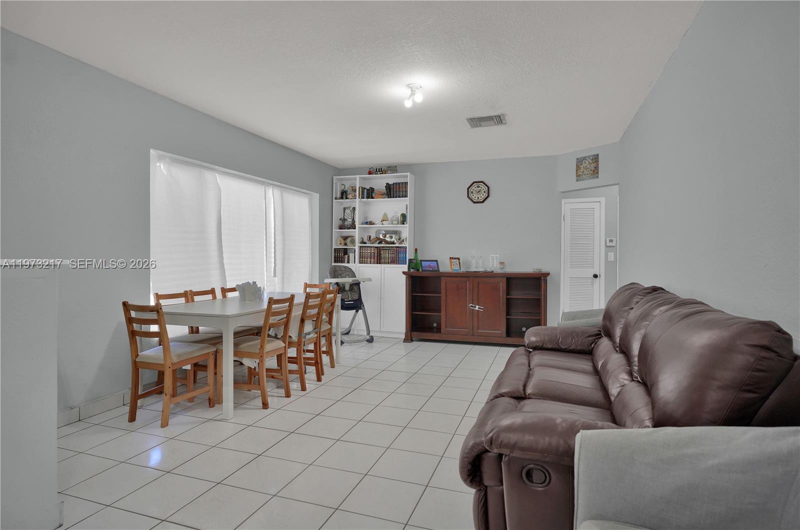 570 NE 169th St North Miami Beach, FL 33162