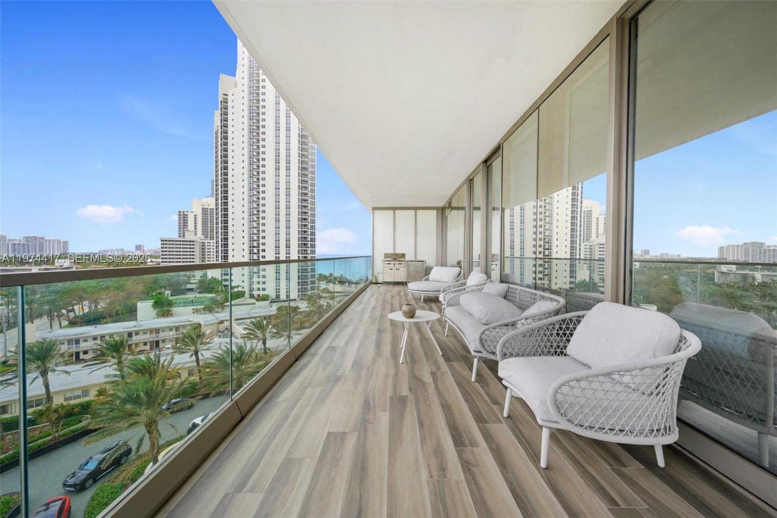 18975 Collins Ave #605 Sunny Isles Beach, FL 33160