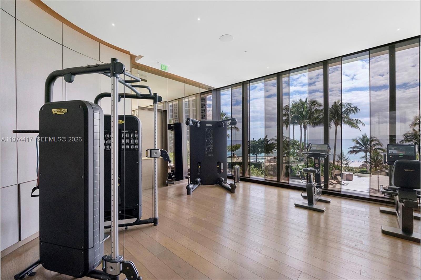 18975 Collins Ave #605 Sunny Isles Beach, FL 33160