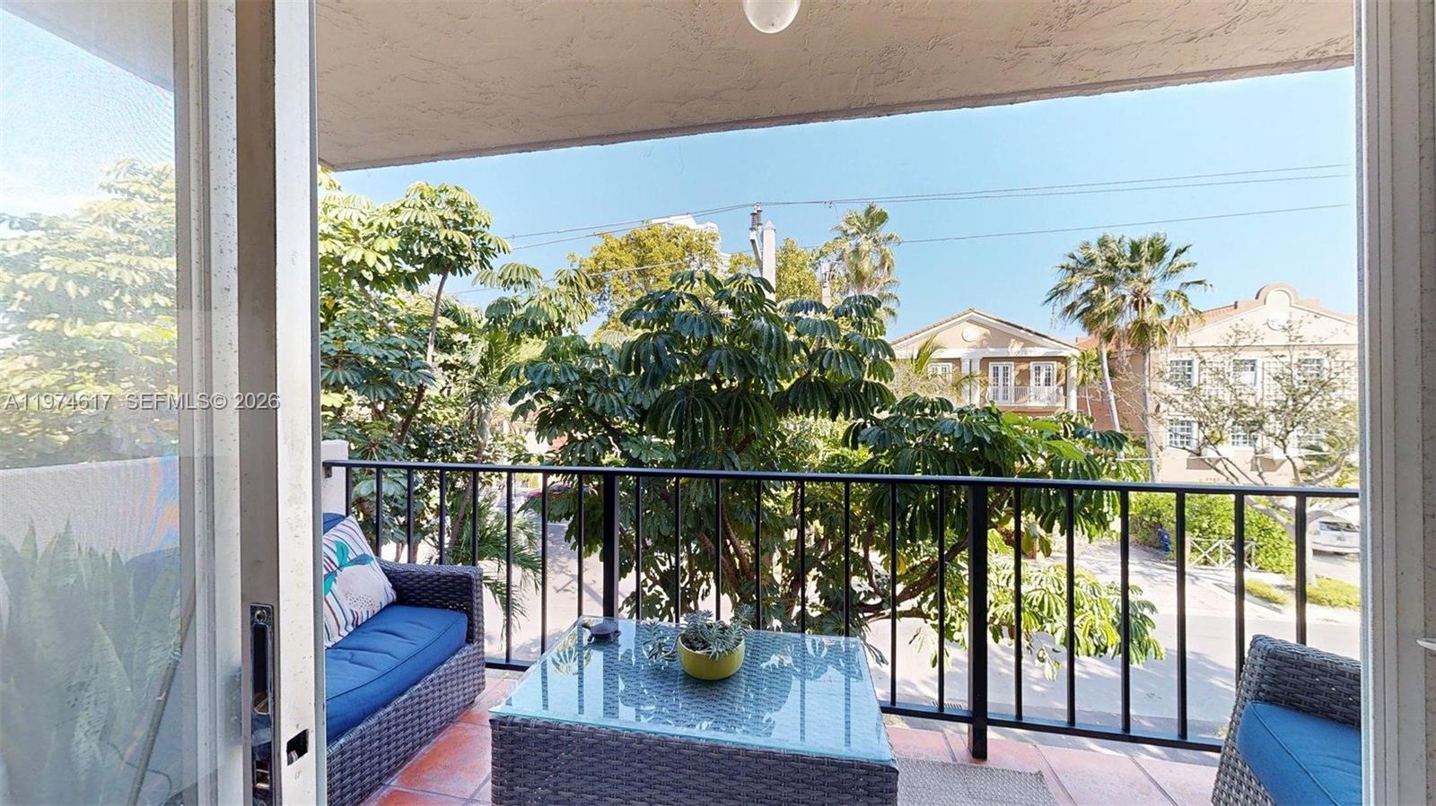 3860 NE 170th St #310 North Miami Beach, FL 33160