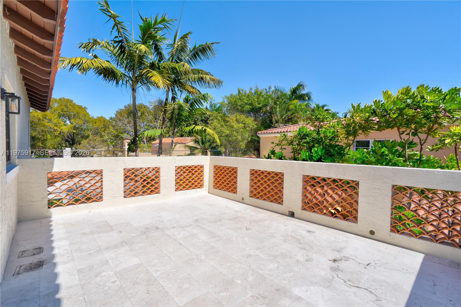 519 Alhambra Cir Coral Gables, FL 33134