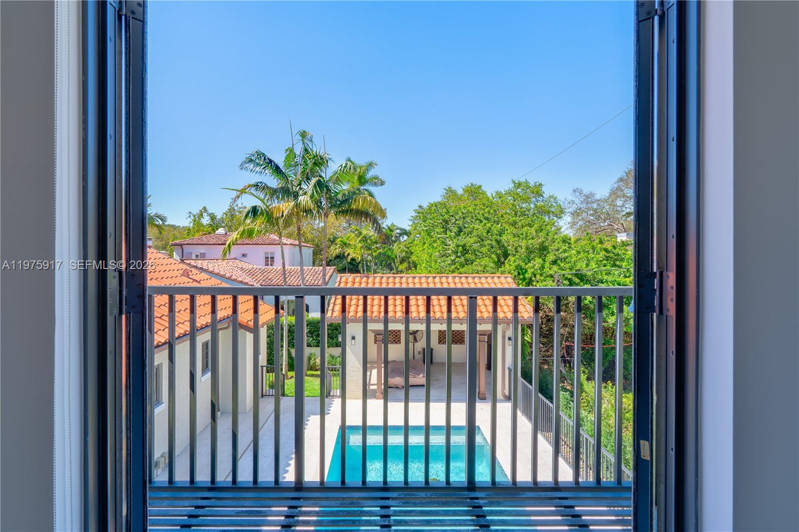 519 Alhambra Cir Coral Gables, FL 33134