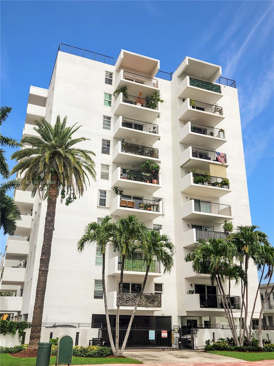 1455 West Ave #202 Miami Beach, FL 33139