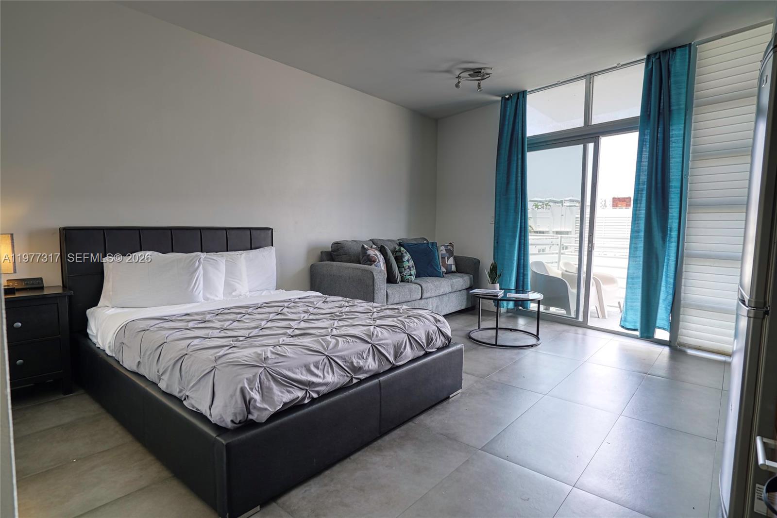 1052 Ocean Dr #C407 Miami Beach, FL 33139