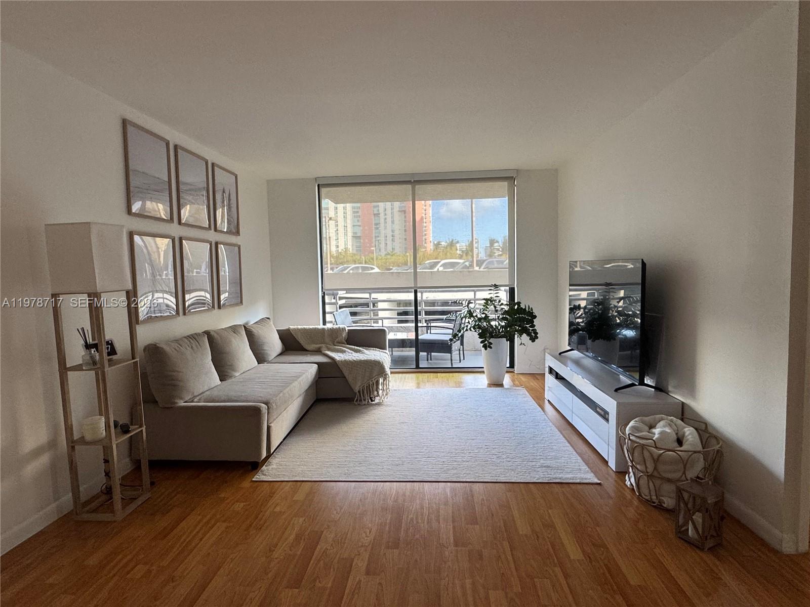 3300 NE 191st St #418