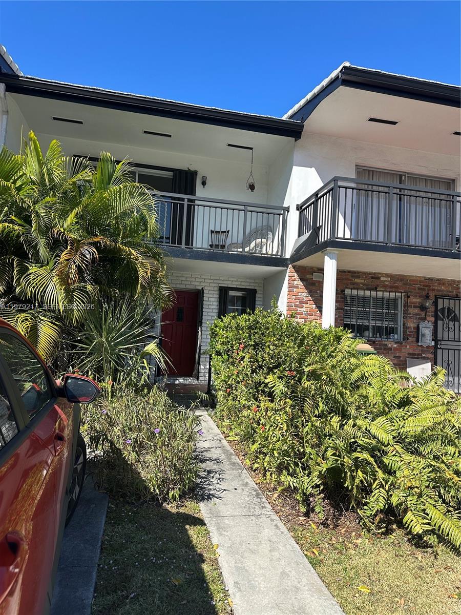 2279 NE 122nd St #2279