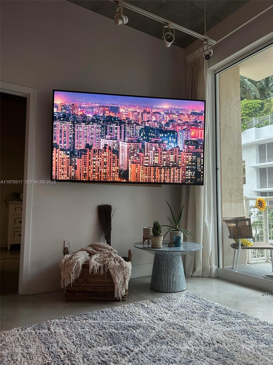 image Cite on the Bay East6