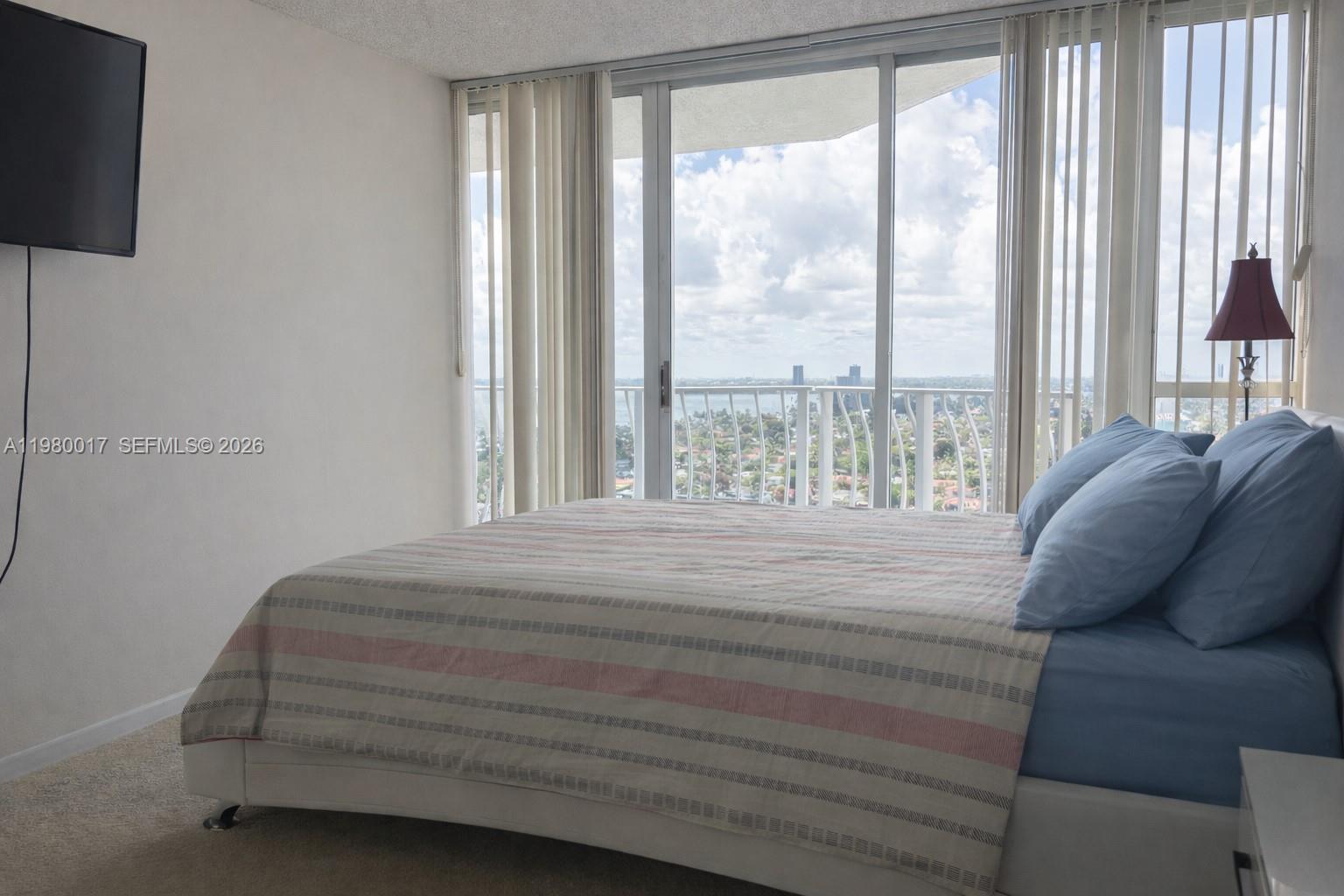 7601 E Treasure Dr #1803 North Bay Village, FL 33141