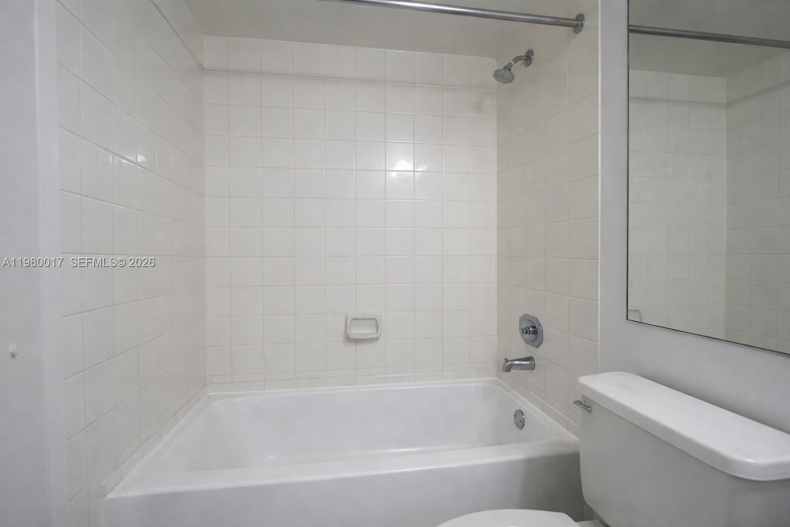 7601 E Treasure Dr #1803 North Bay Village, FL 33141