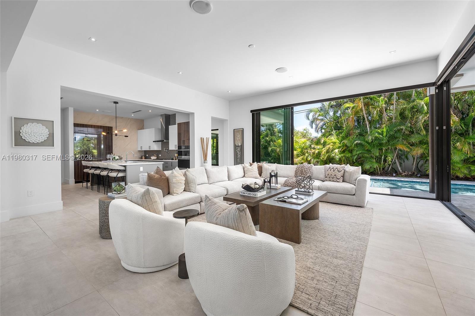 2500 Middle Riv Dr Fort Lauderdale, FL 33305