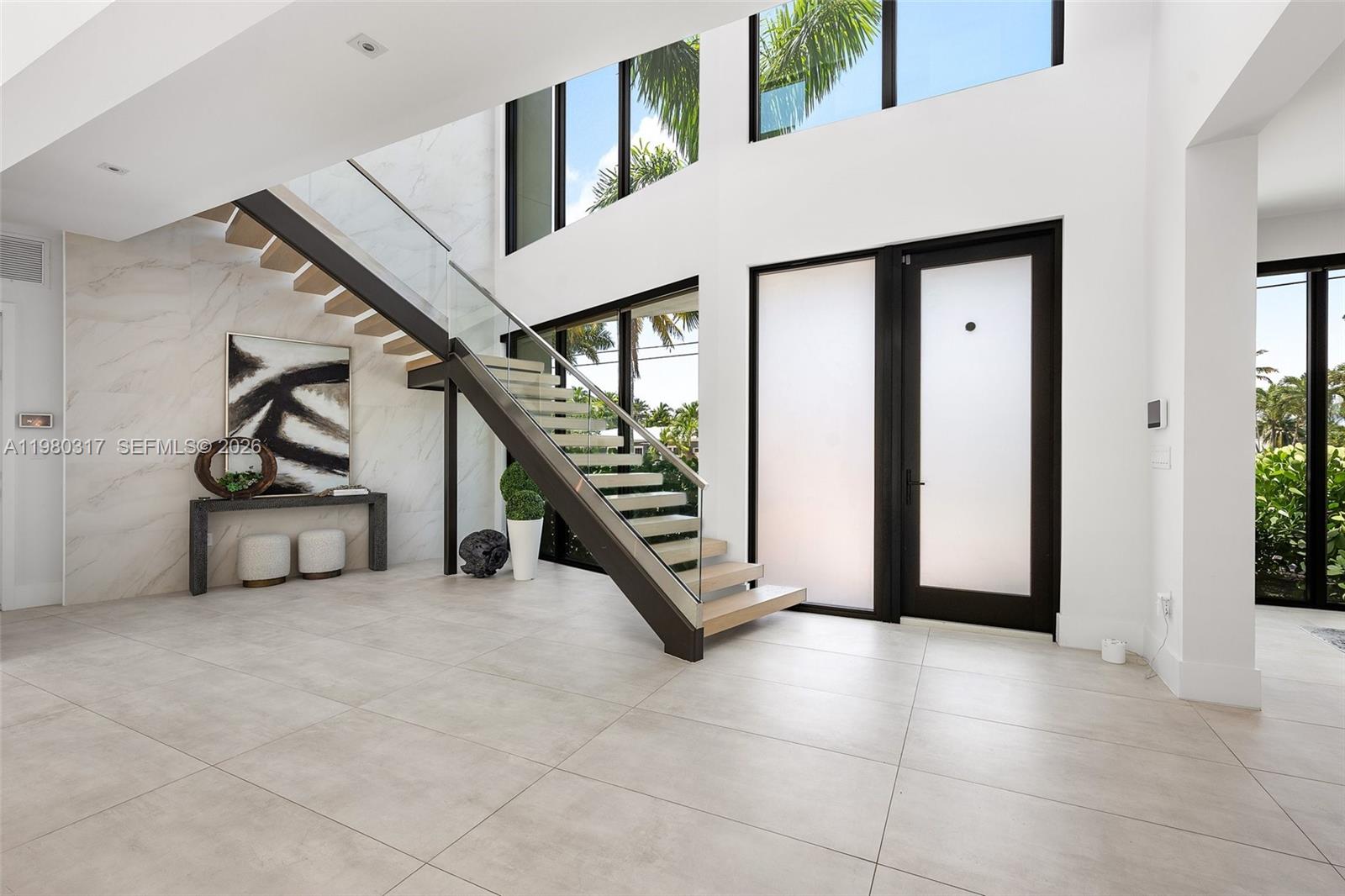 2500 Middle Riv Dr Fort Lauderdale, FL 33305