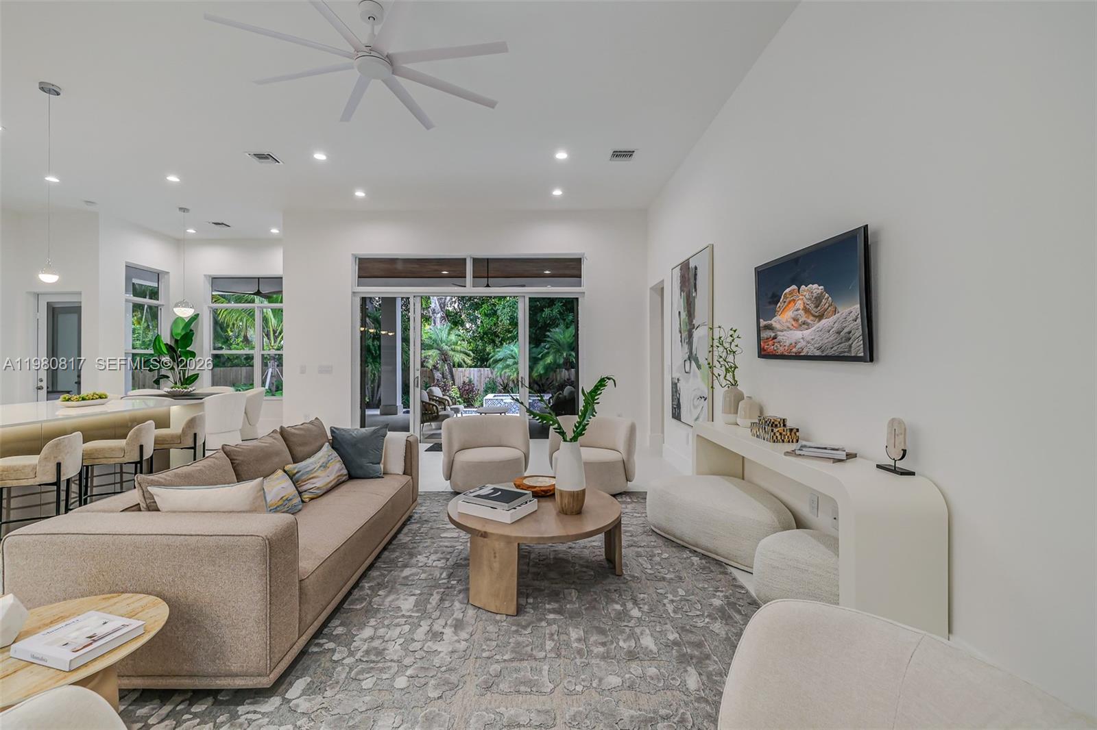 11412 NE 8th Ave Biscayne Park, FL 33161