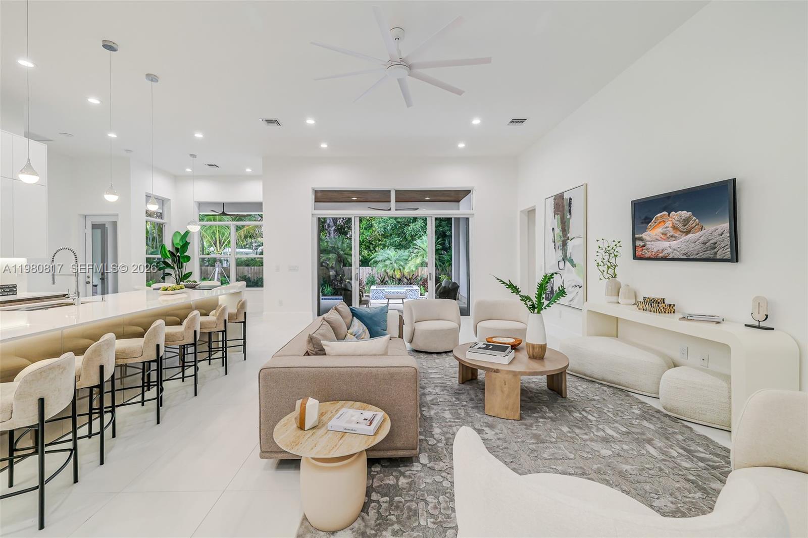 11412 NE 8th Ave Biscayne Park, FL 33161