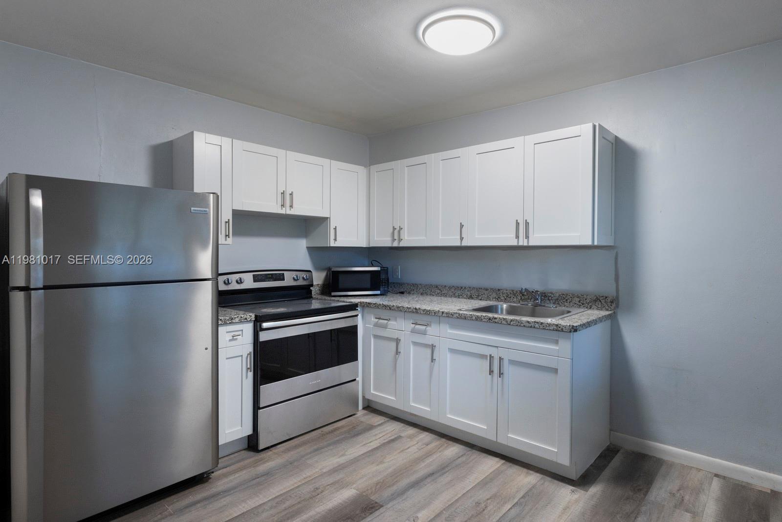 101 SW 24th Ave Miami, FL 33135