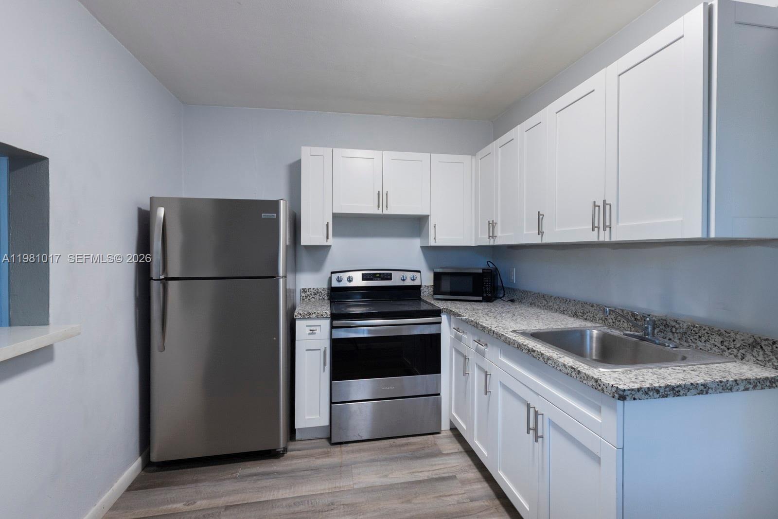 101 SW 24th Ave Miami, FL 33135