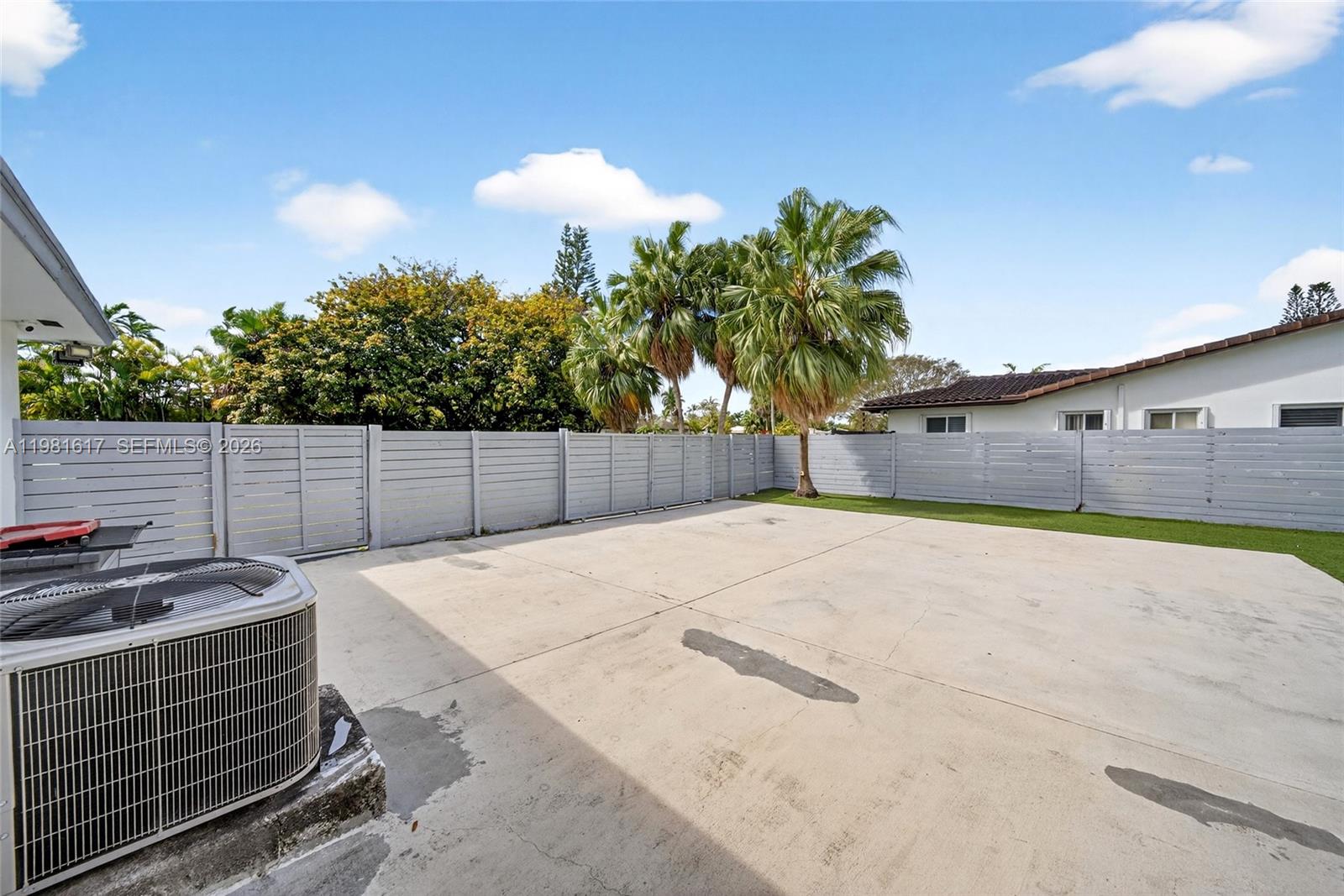 11951 SW 120th Ter Miami, FL 33186