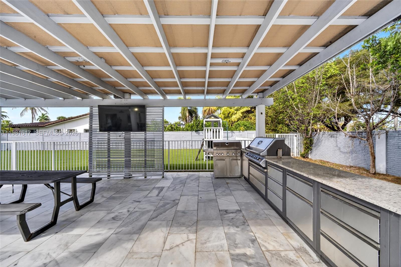 11951 SW 120th Ter Miami, FL 33186