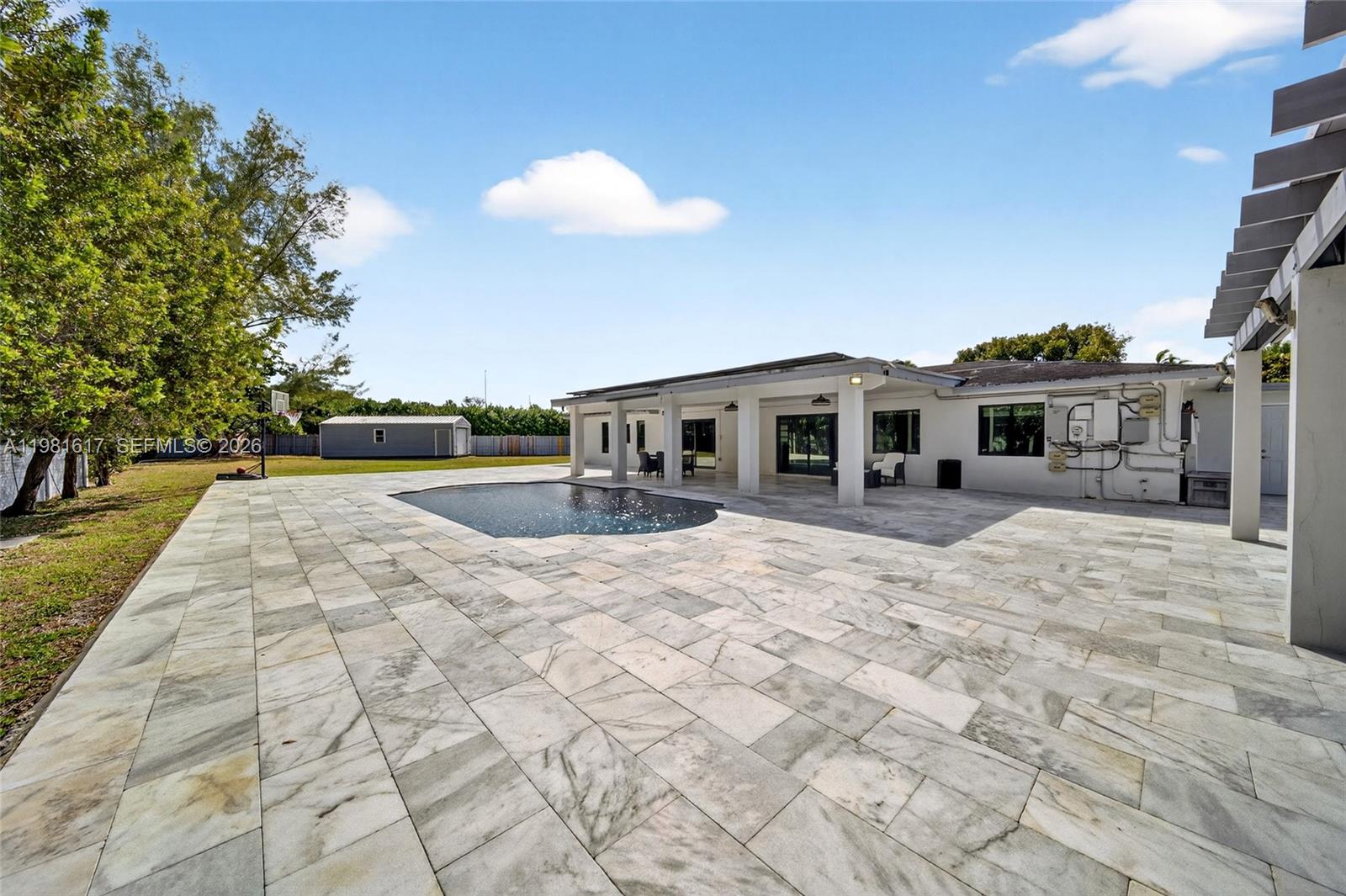 11951 SW 120th Ter Miami, FL 33186