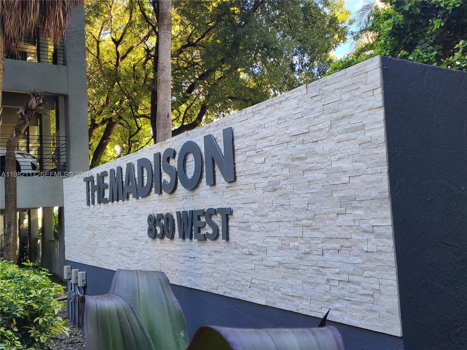 850 N Miami Ave #W-605 Miami, FL 33136