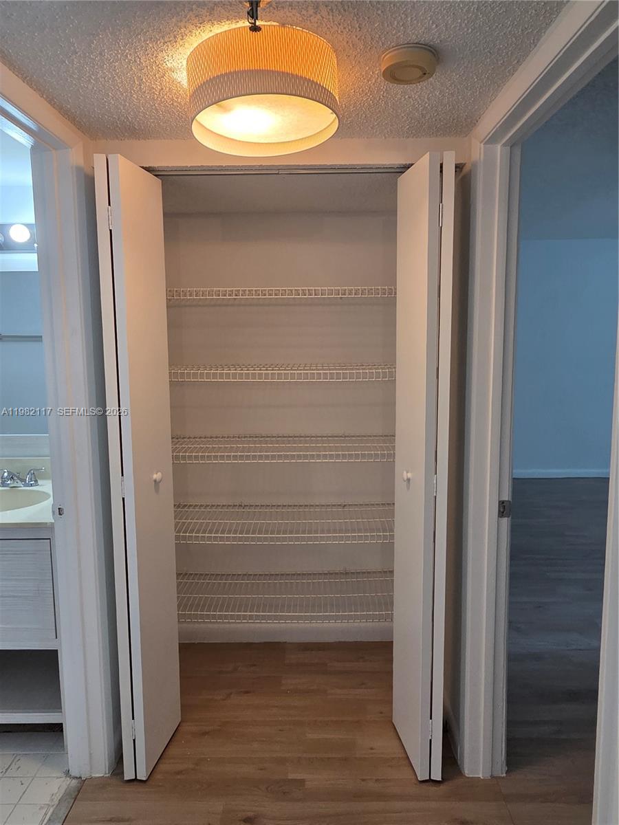 850 N Miami Ave #W-605 Miami, FL 33136