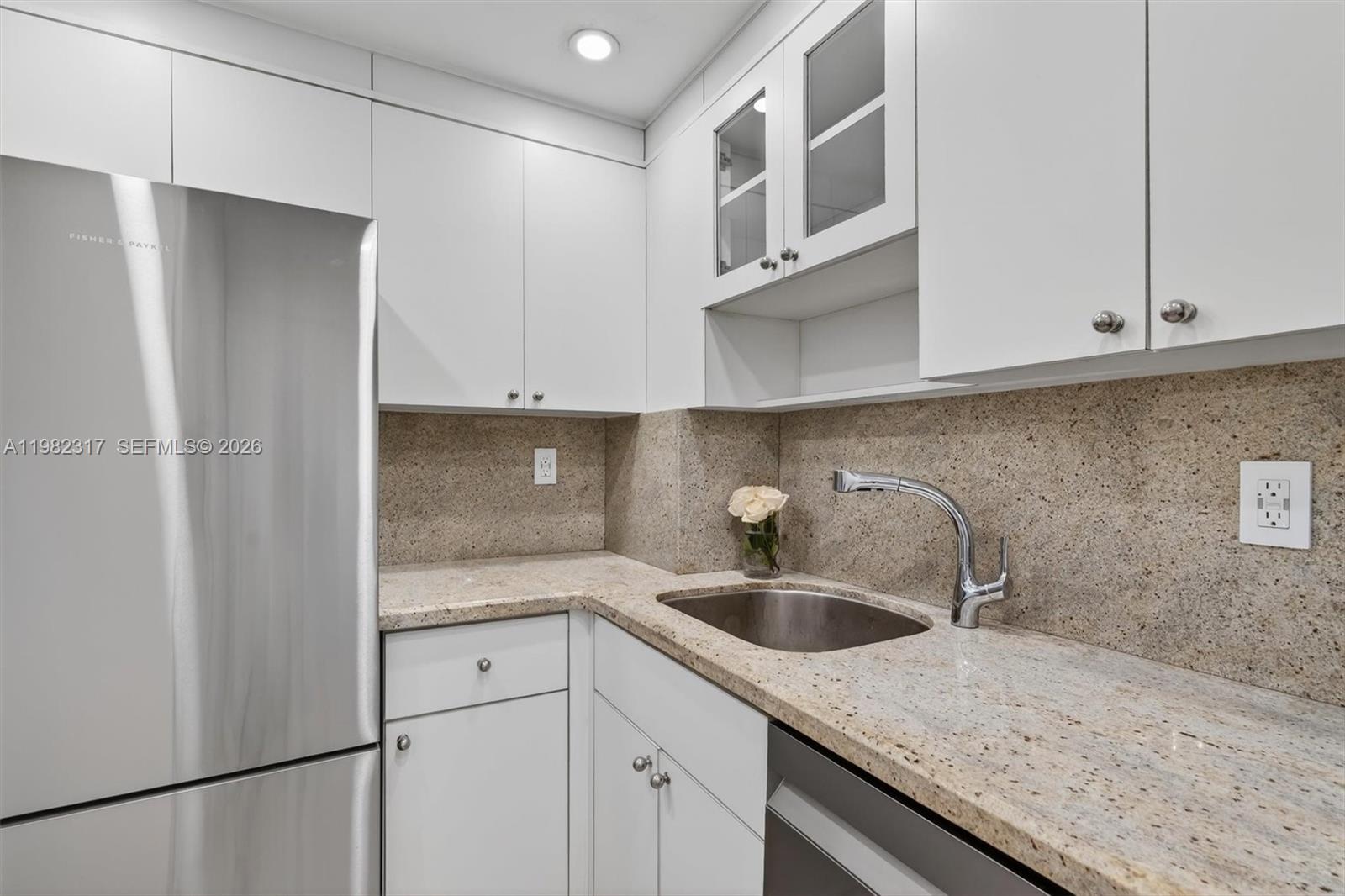 2899 Collins Ave #1223 Miami Beach, FL 33140