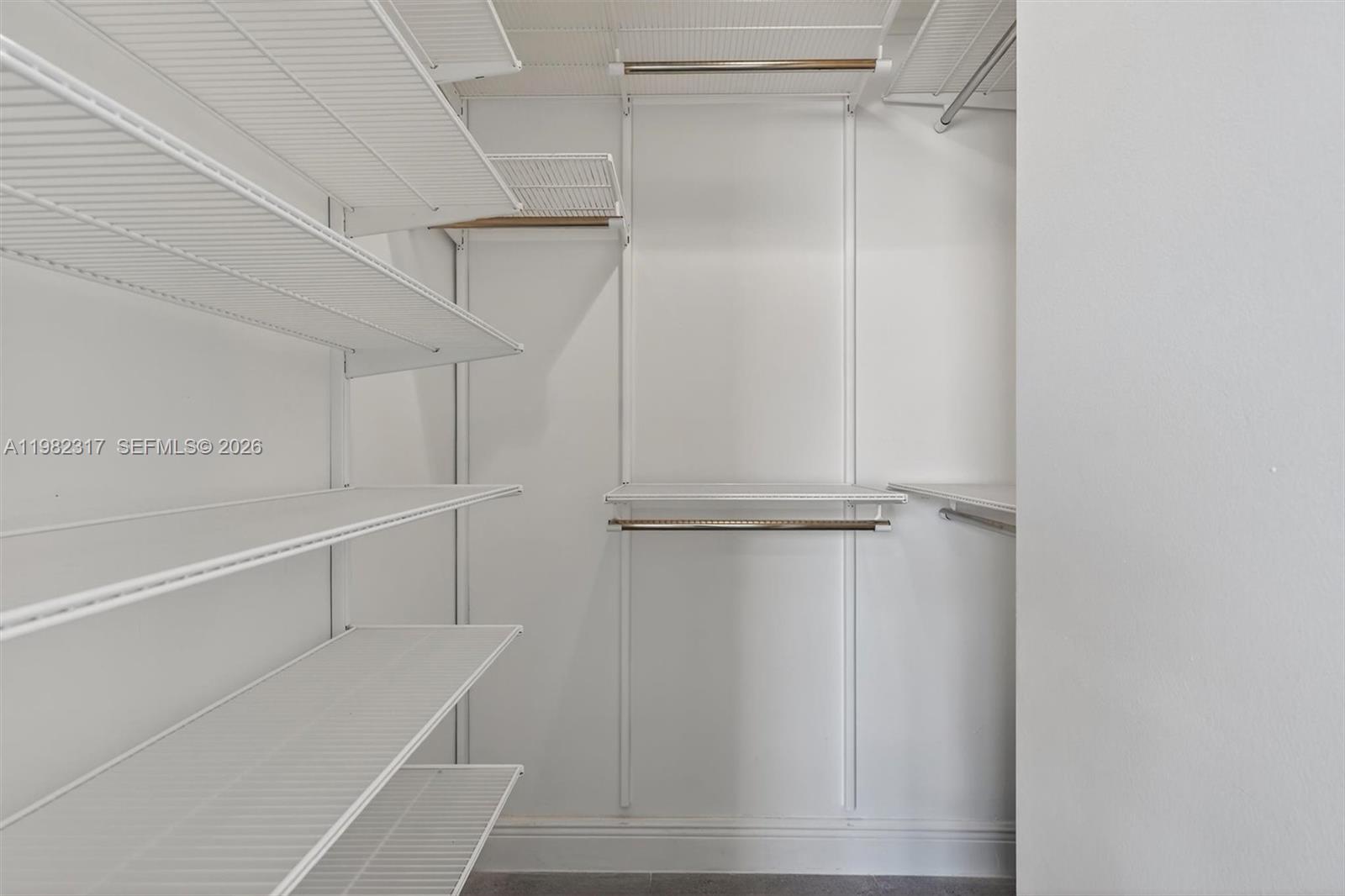 2899 Collins Ave #1223 Miami Beach, FL 33140