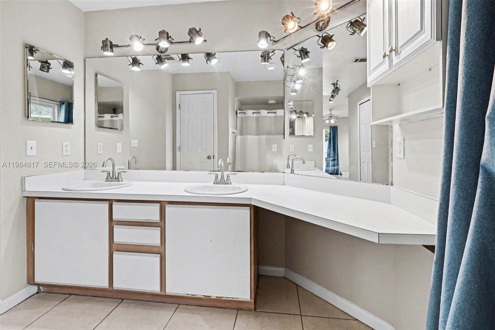 5114 Sage Way Kissimmee, FL 34758