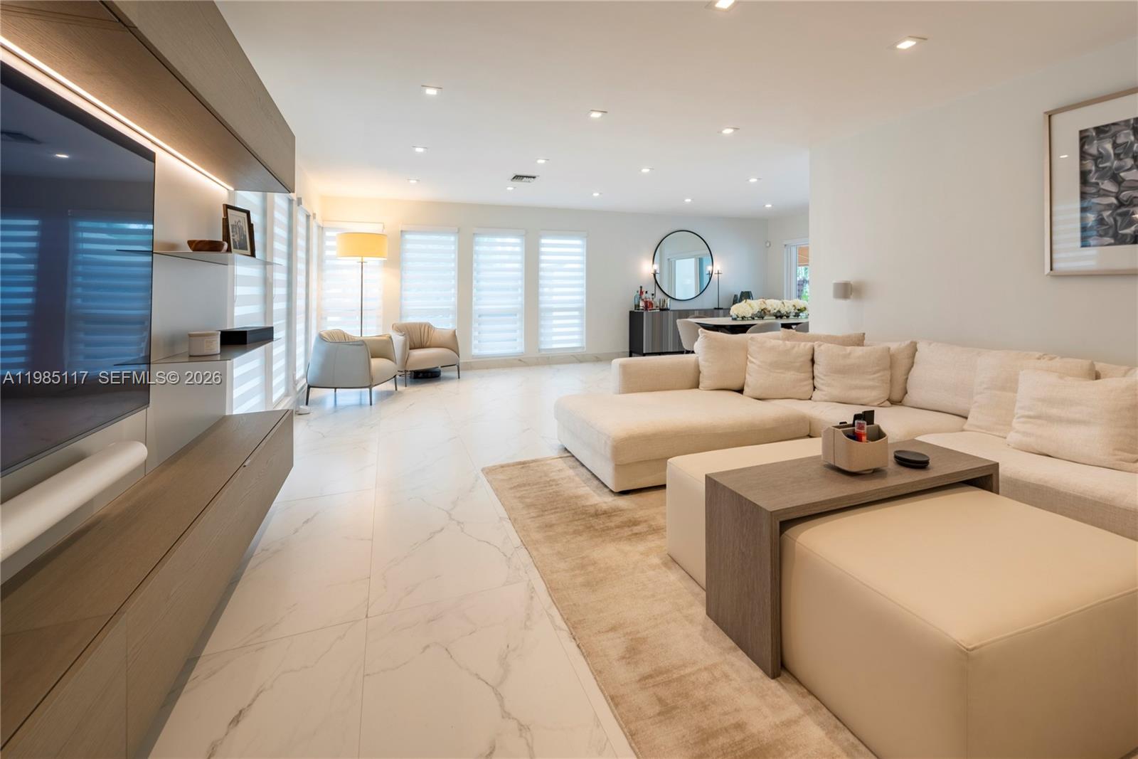 302 N Highland Dr Hollywood, FL 33021