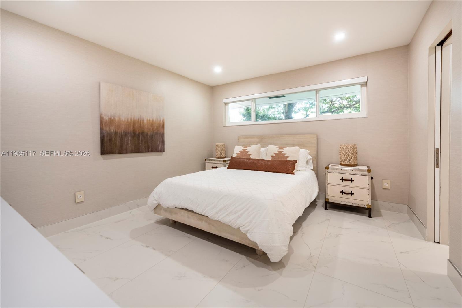 302 N Highland Dr Hollywood, FL 33021