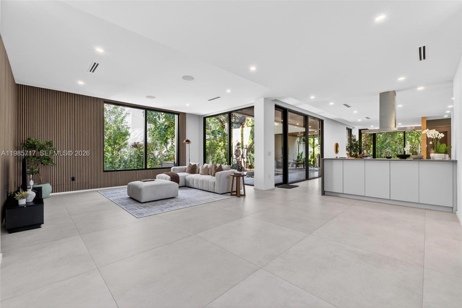 234 SW 22nd Rd Miami, FL 33129