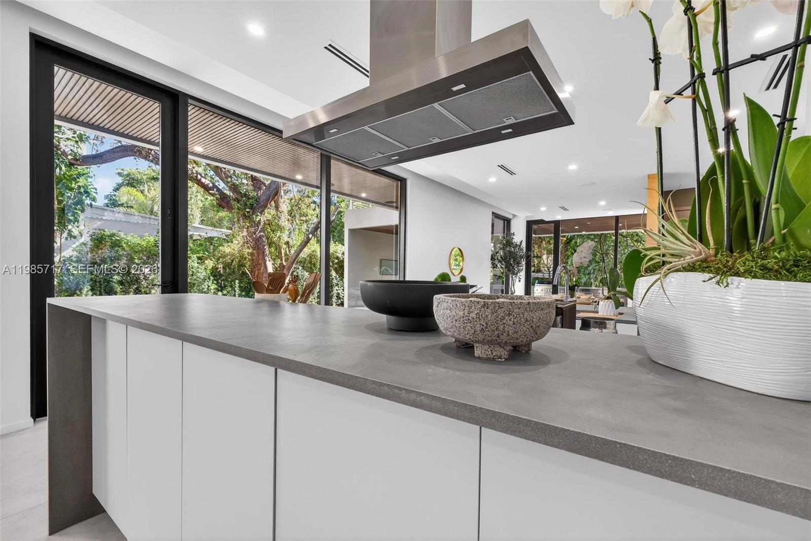 234 SW 22nd Rd Miami, FL 33129