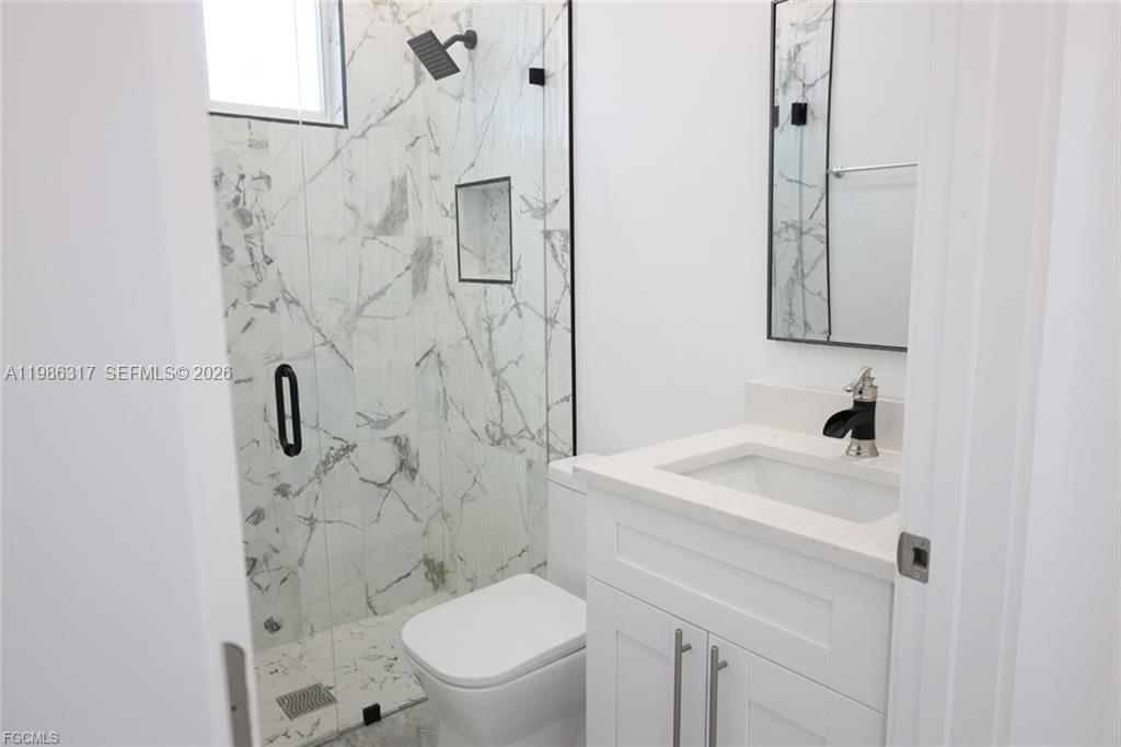 114 Preston St Lehigh Acres, FL 33974