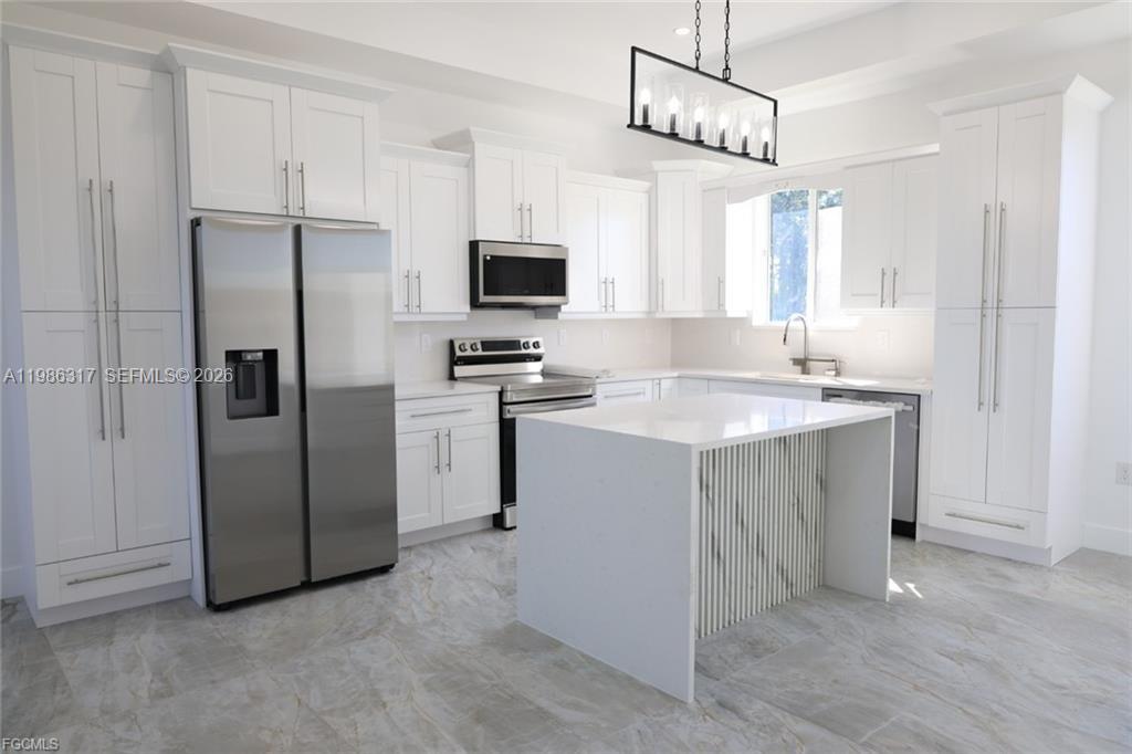 114 Preston St Lehigh Acres, FL 33974