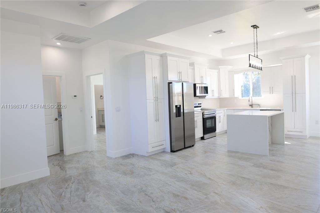 114 Preston St Lehigh Acres, FL 33974