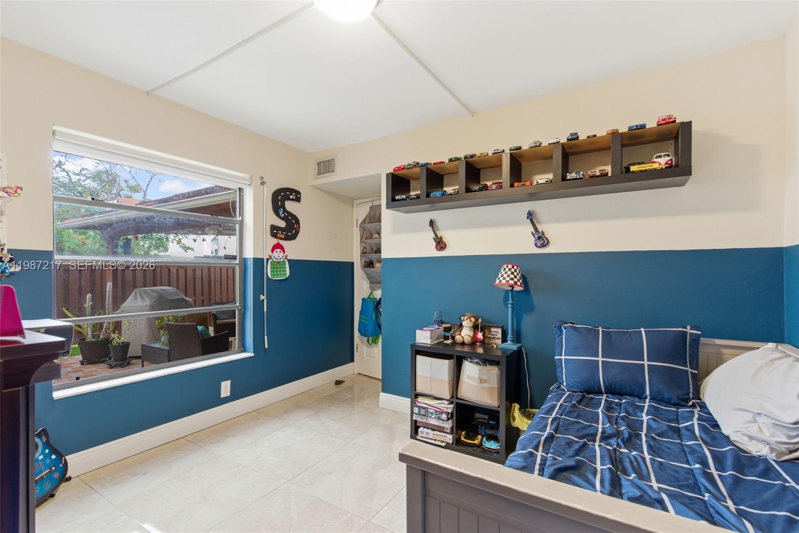 9746 NW 4th Ln #9746 Miami, FL 33172