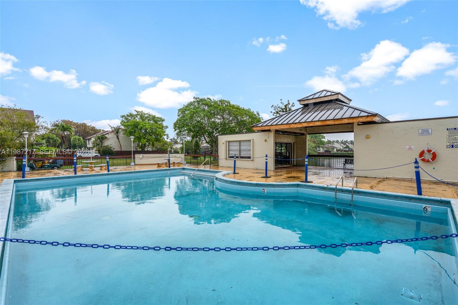 9746 NW 4th Ln #9746 Miami, FL 33172