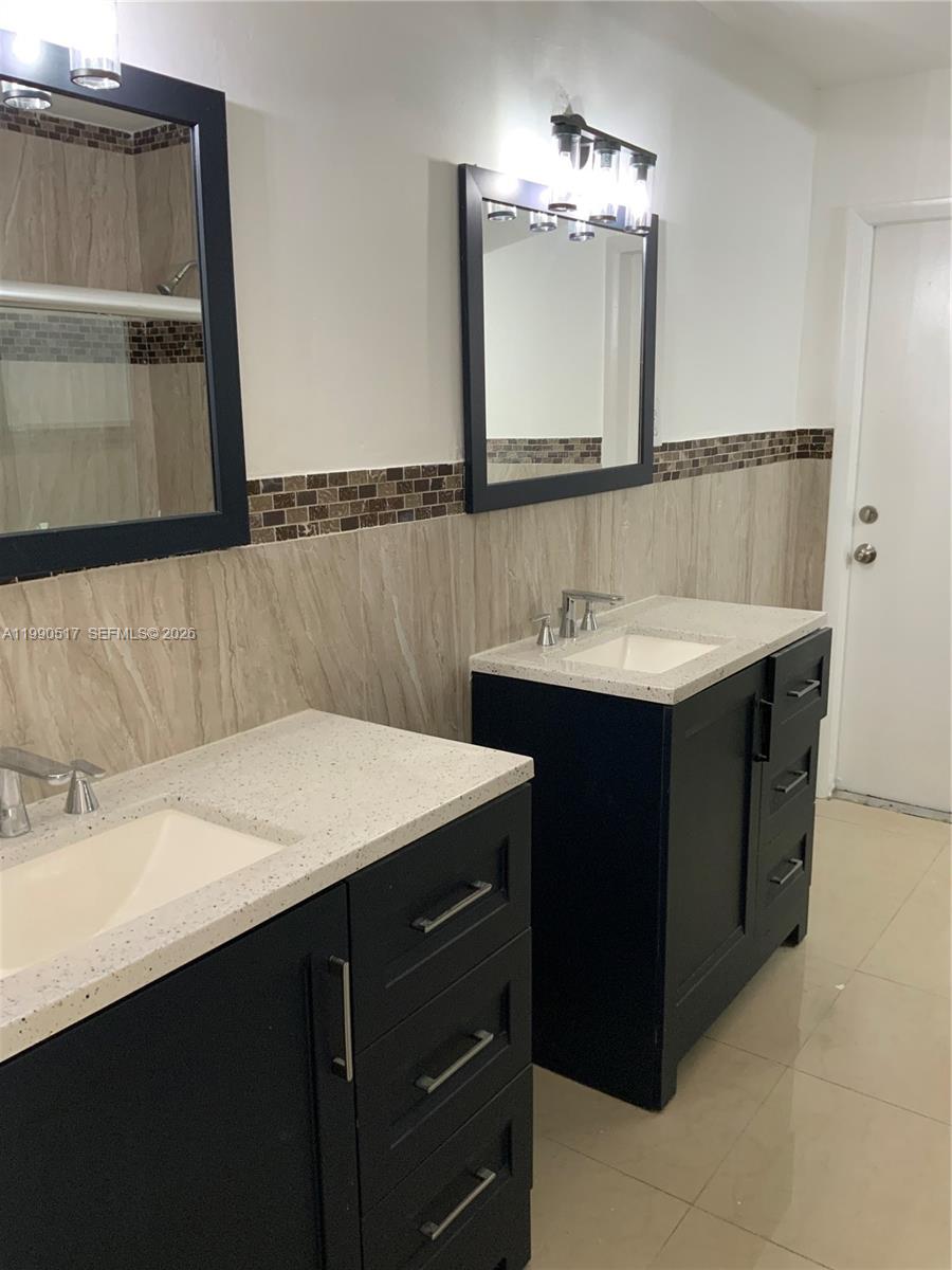 1970 NW 192nd Ter Miami Gardens, FL 33056